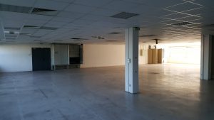 Local de production de 27,56 m² à louer au 2ème étage de Métropole 19, Paris 19.